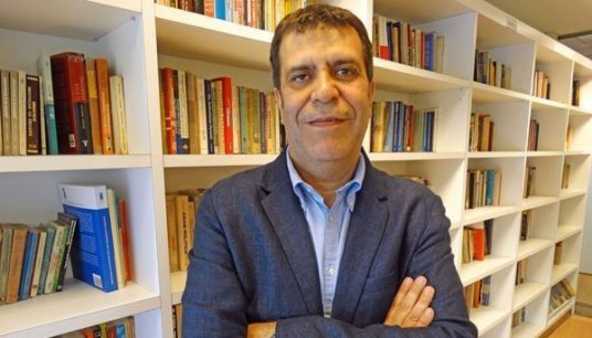 Marco Moreno Analista Político y director de la Escuela de Gobierno de la Universidad Central: "Gabriel Boric abre un nuevo ciclo político"