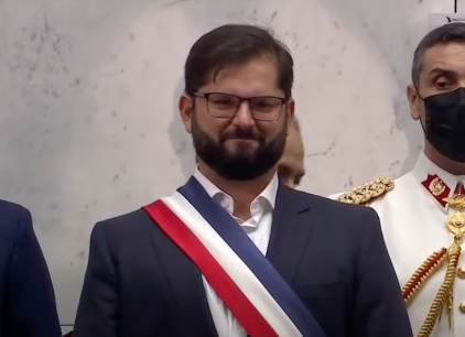 "Ante el y los pueblos de Chile, sí prometo": Gabriel Boric asumió como presidente de Chile