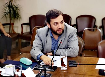 Presidente de la Cámara, Raúl Soto cataloga como "inviable" la política de retiros y llama a dejar de "generar expectativas"