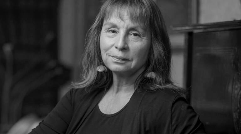 Jeanette Vega, ministra de Desarrollo Social: "El quinto retiro va en contra de apoyar a las familias con más necesidad"