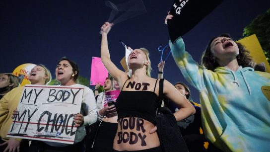 Aborto en EEUU: Por qué se gatilló la preocupación por el fin de los derechos reproductivos en múltiples estados