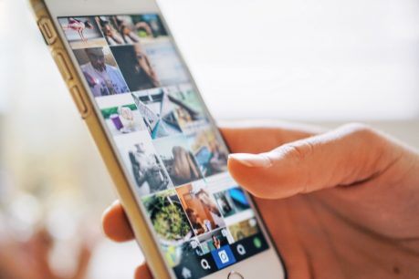 El iPhone de Apple revoluciona el mundo de la tecnología celular