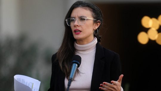 Ministra Vallejo "Necesitamos la reforma tributaria para financiar los programas, pase lo que pase con el plebiscito"