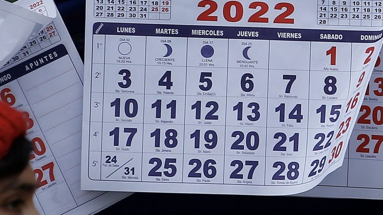 Calendario de feriados, asuetos y fines de semanas largos de agosto 2022:  así quedaron las fechas finales, día por día - El Cronista