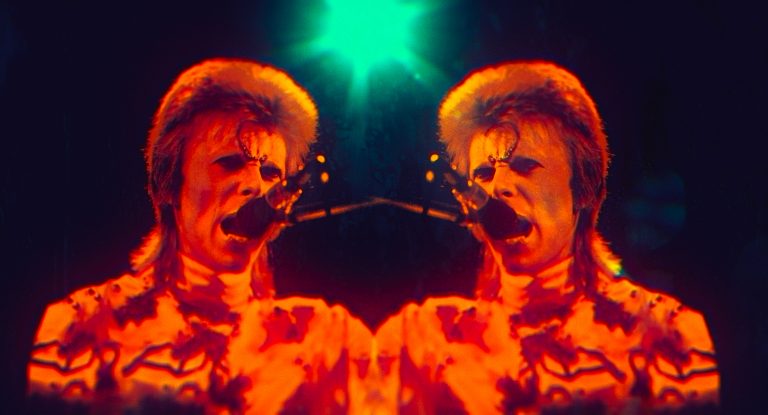 Moonage Daydream: resolviendo el enigma de David Bowie