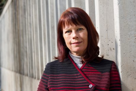 Mariane Krause, decana de Psicología UC: "En Chile se discriminan los problemas psicológicos"