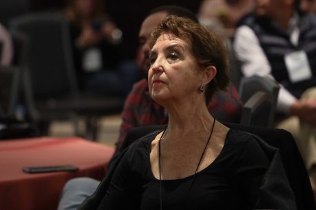 Gloria Hutt: "Evópoli se comprometió a una nueva Constitución, no a reformar la actual"