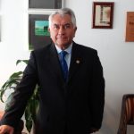 Enrique Paris, exministro de Salud: "Ha disminuido enormemente la velocidad de vacunación y eso es grave"