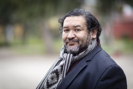 Salvador Millaleo: "Si quieren hacer una cárcel especial para mapuches, tiene que ser para todos los delitos"