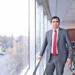 Patricio Fernández, exsuperintendente de Salud: “Si el gobierno quiere adelantar el término de las Isapres hay que transparentarlo”