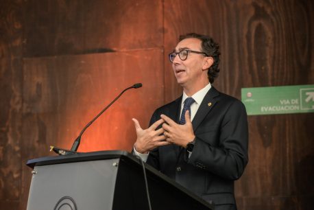 Exministro de Educación sobre el sistema educativo: "La gestión no está relacionada con la urgencia"