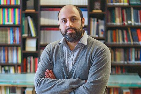 Claudio Alvarado sobre los cambios de opinión del presidente Boric: "No es claro, ha perdido credibilidad"