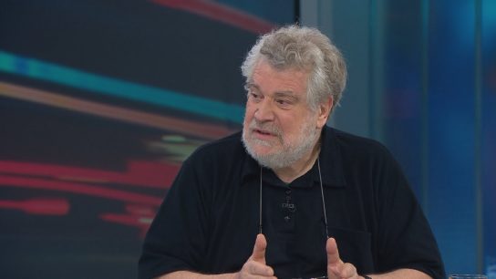 José Gabriel Palma, doctor en Ciencias Políticas: "Este gobierno no tiene programa y lo poco que tenía lo ha tranzado de forma muy barata y rápida"