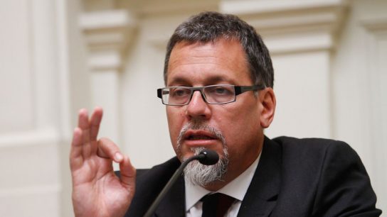 Senador Lagos Weber: “Hay sectores que todavía no asimilan lo que ocurrió el 7 de mayo”