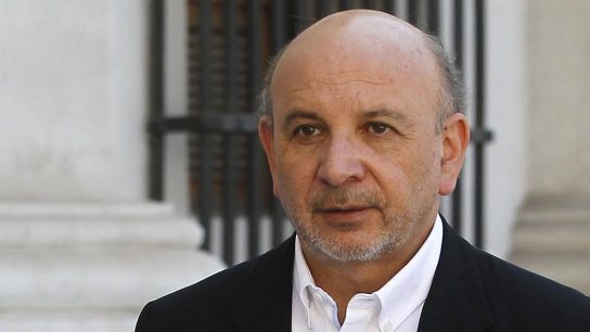 Senador Juan Luis Castro por ley corta: "Le recomiendo a la gente no hacer movimientos todavía, sugiero calma"