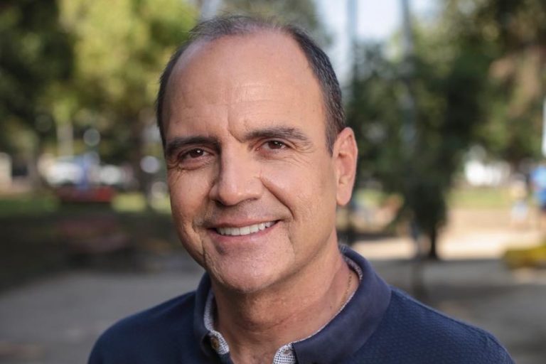 Cristián Monckeberg, exministro de Vivienda y Urbanismo: "No buscaría fórmulas para desbancar al ministro Carlos Montes"