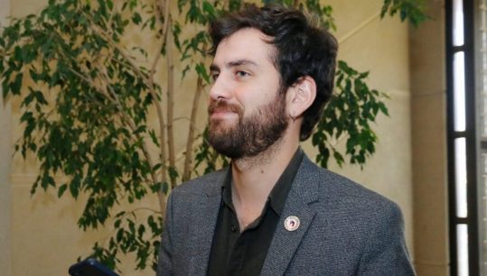 Diputado Ibáñez emplaza a Democracia Viva: "Esperamos que la fundación responda ante la justicia"