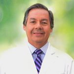 Dr Carlos Pérez: "El hecho de que los niños no estén asistiendo de manera presencial a los centro educacionales disminuye los contagios"