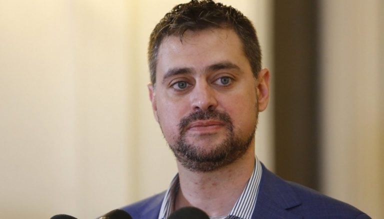 Daniel Manoucheri cree que las palabras de Evelyn Matthei sobre la experiencia presidencial "no tienen sentido"