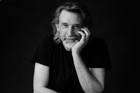 Francisco Melo por estreno de "Elegidos": "Ha sido un viaje emocionante que nos ayudará a ver dónde estamos parados"