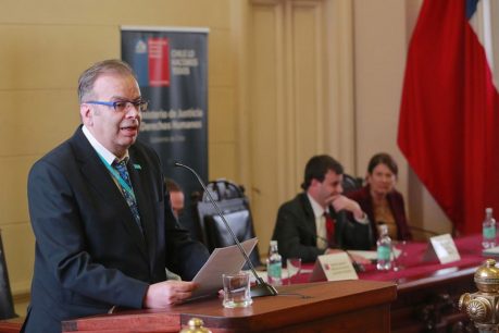 Representante de UNICEF en Chile detalló de qué trata la campaña “Buenas palabras”