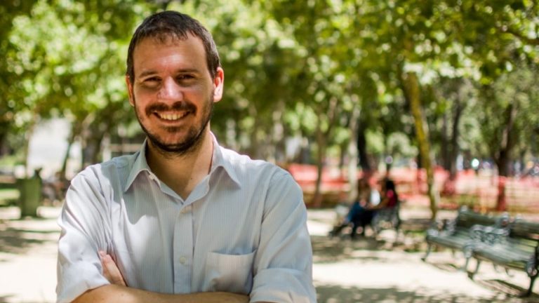 Director de Fundación Letra Libre: "La pandemia agudizó el problema del rezago lector"