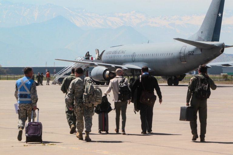 Jefe de la operación aérea de vuelos humanitarios a Israel confirma cuarto vuelo