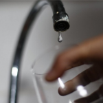 Corte de agua en la RM: Dónde, desde qué hora y cuánto durará la suspensión del suministro