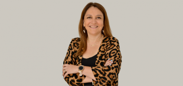 Claudia Cruzat y PAES 2023: "Uno se puede desempeñar en contextos muy distintos a los que imaginaba inicialmente"