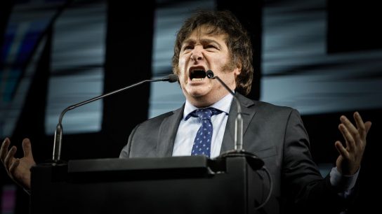 Javier Milei y el escándalo de criptomonedas que remece a la Argentina