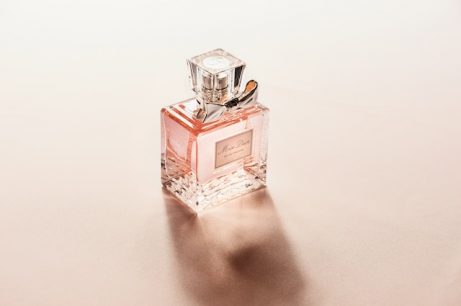 Fragancias para todos los gustos: ¿qué perfume regalar en navidad?