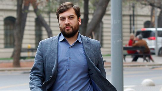 Diputado Raúl Soto por caso Convenios: "El ministro Montes está pagando los platos rotos por haber confiado en un grupo de ineptos y corruptos vinculados al Frente Amplio"