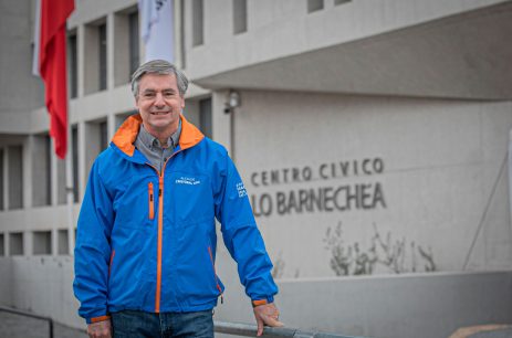 Alcalde de Lo Barnechea por situación de seguridad: "Me siento bastante solo. Tenemos la mitad de los Carabineros que teníamos antes"
