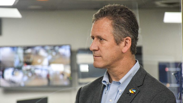 Ministro Muñoz por tren que une Santiago y Curicó: "Es parte de esa cultura ferroviaria que todos aplaudimos y quisiéramos recuperar"