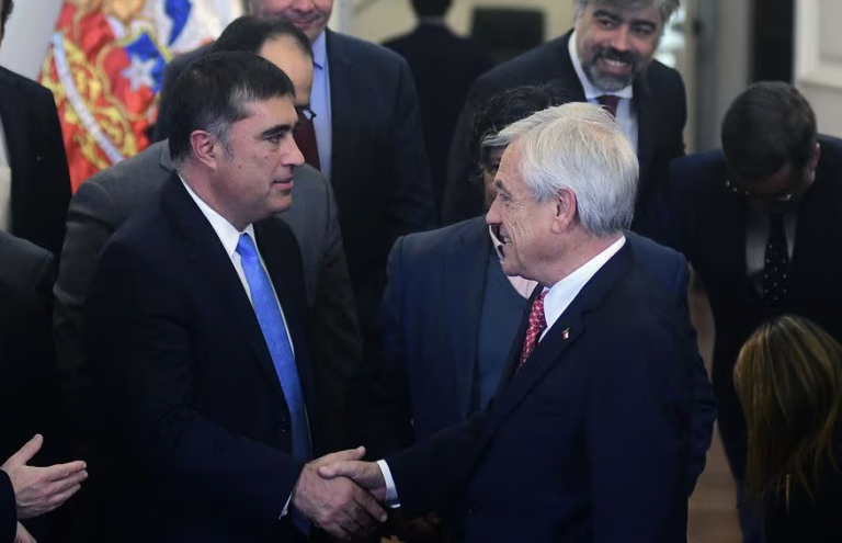 Desbordes recordó paso por gabinete de Piñera: "No me arrepiento"