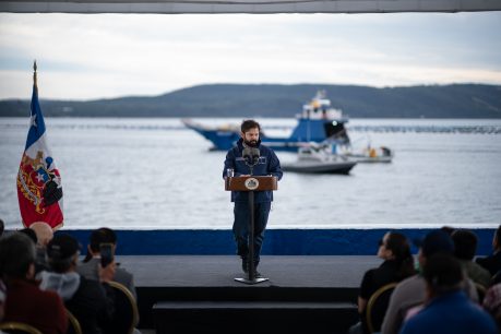 Caletas con perspectiva de género: ¿En qué consiste el polémico proyecto anunciado por Boric?