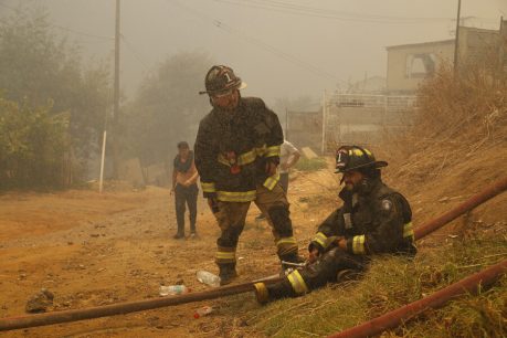 Incendios de Valparaíso: Más formas de ayudar a las víctimas y a quienes combaten las llamas