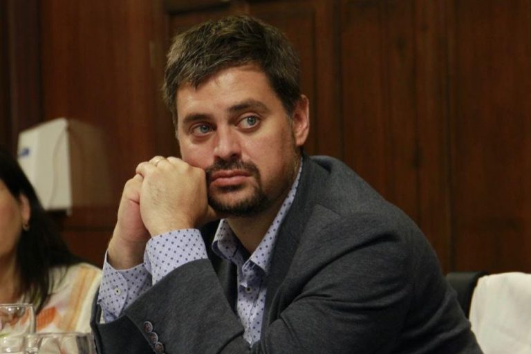 Diputado Manouchehri por involucramiento del director PDI en caso Audios: "La corrupción existe en Chile, antes vivíamos una fantasía"