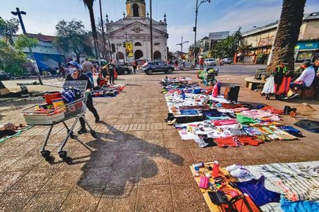 Cristián Crespo por comercio ambulante: "Muchos de los vendedores no tienen una percepción de riesgo elevada"