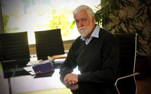Exministro Aninat y situación económica nacional: “No creo que subir la tasa de impuestos sea una buena política””