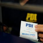 Graves falencias en la PDI: Contraloría revela que extranjeros expulsados retornaron a Chile por pasos habilitados