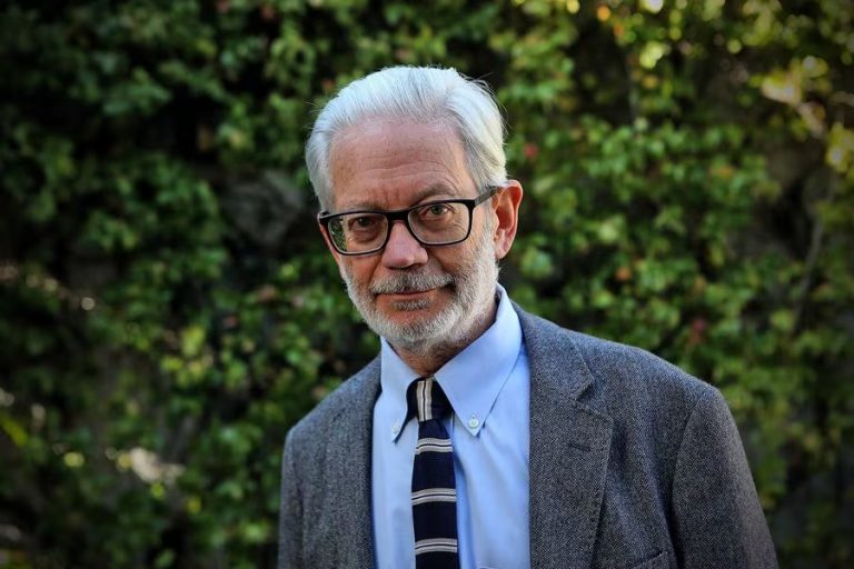 Exministro de Economía, Juan Andrés Fontaine: "El Gobierno ha tenido una tendencia a culpar a los empresarios de cada problema que detecta"