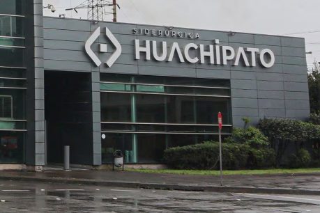 Directorio de Siderúrgica Huachipato revierte proceso de suspensión indefinida: Trabajadores recuperarán empleos
