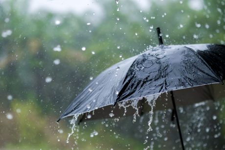 Director regional de Senapred por Alerta temprana en la RM: "El problema no será la nieve, sino la cantidad de agua que va a caer”