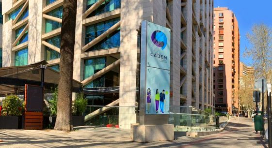 Montserrat Copaja nos contó todos los detalles de la encuesta 5C de Cadem