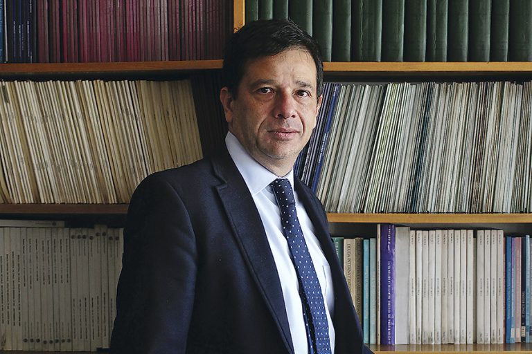 Alejandro Micco por alza de tarifas eléctricas: "Chile ha hecho buena política en general (...) no se puede vivir fiado"