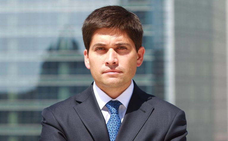 Hermann González de Clapes UC califica de "sorpresivo" y "positivo" dato Imacec de julio: "Va a moderar las expectativas más pesimistas"