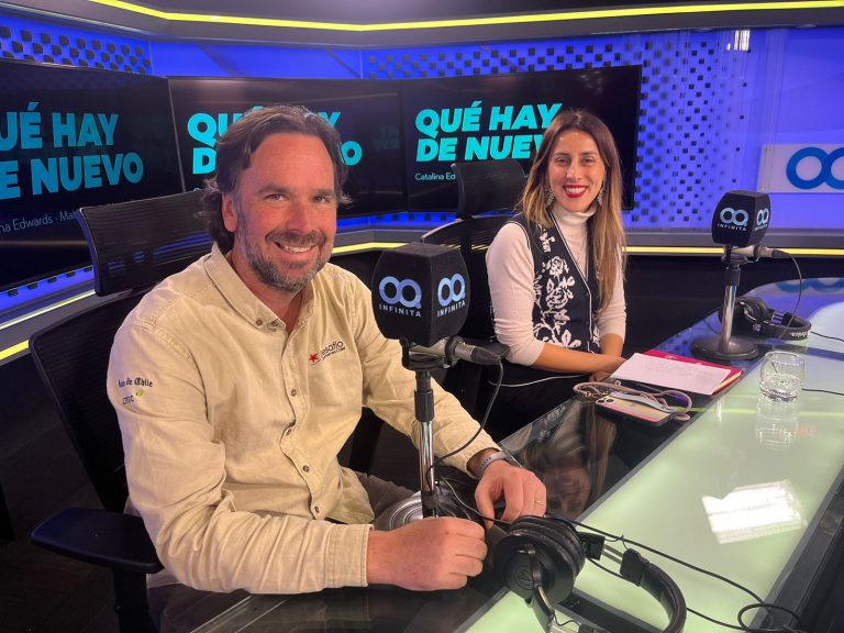 Nicole Sáez e Ignacio Serrano explican la alianza público-privada para reducir las listas de espera
