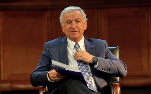 Exministro Felipe Larraín por caso Cubillos: "Indudablemente es un sueldo alto a nivel académico"