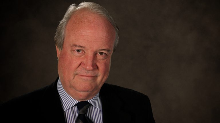 Exembajador Jorge Heine sobre visita del presidente Boric a India el 2025: "Espero que ocurra y que no sea un saludo a la bandera"